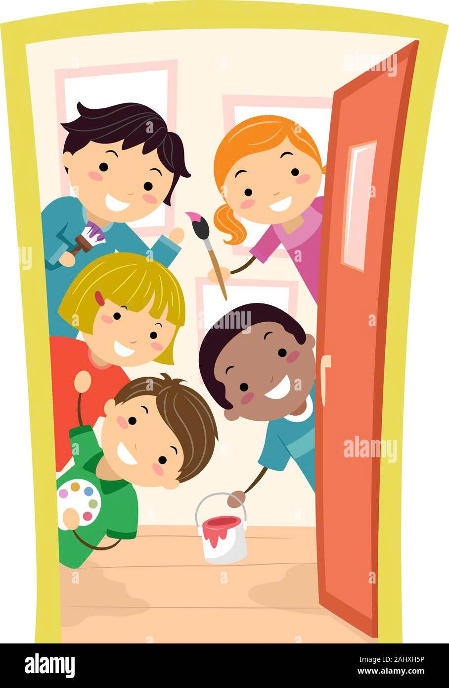 Cánh cửa lớp học với các em học sinh